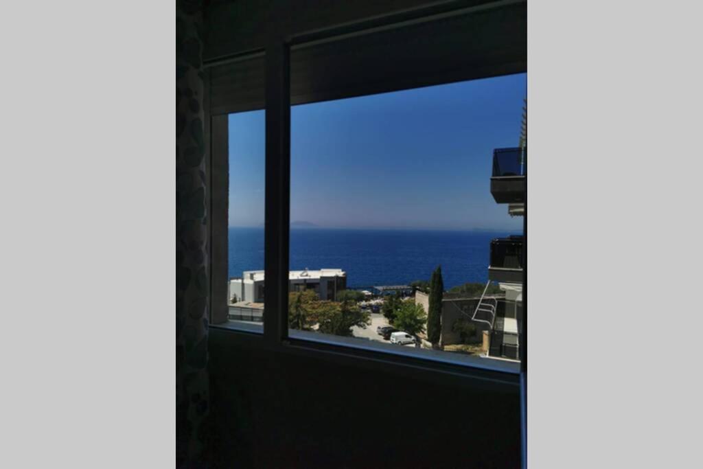 Spectacular Seaview Apartment Vlorë Buitenkant foto