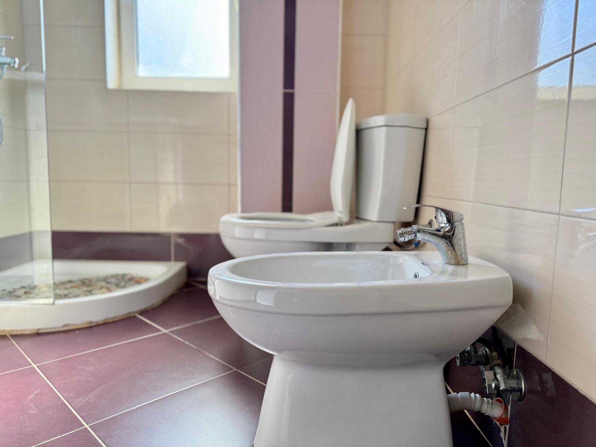 Spectacular Seaview Apartment Vlorë Buitenkant foto