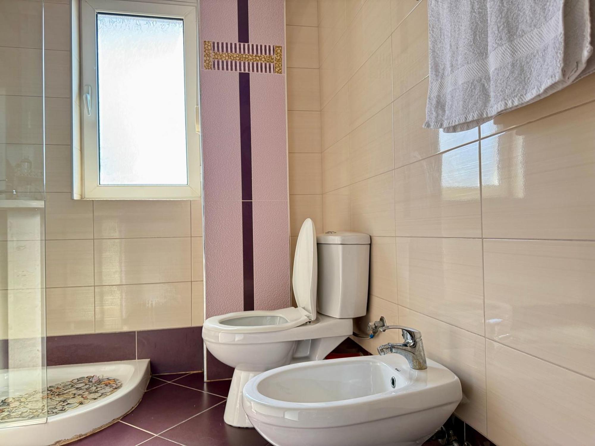 Spectacular Seaview Apartment Vlorë Buitenkant foto