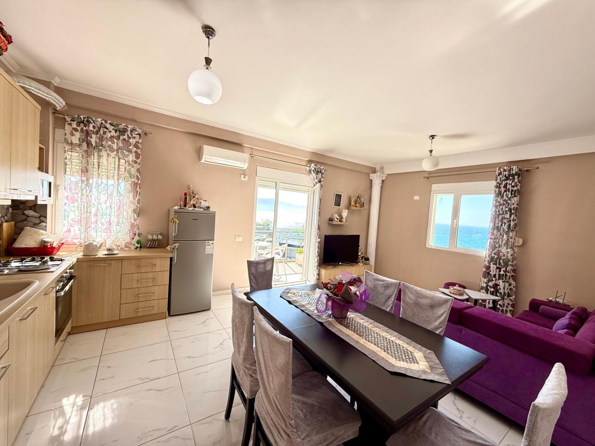 Spectacular Seaview Apartment Vlorë Buitenkant foto